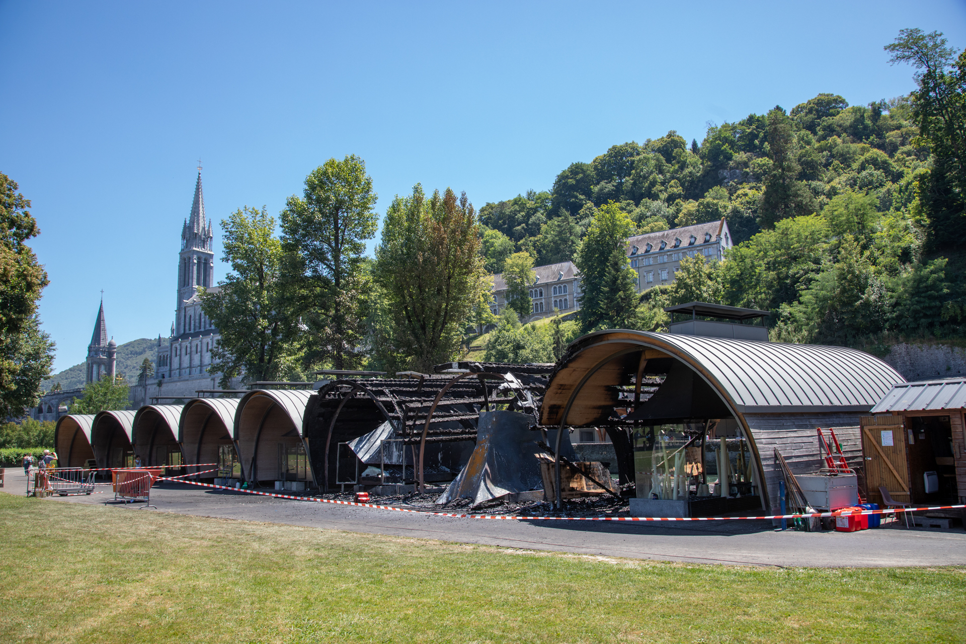 Incendie aux chapelles de lumière