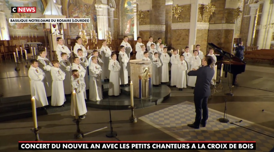 C News - En quête d'esprit «Le concert pour la paix à Lourdes» du 01/01/2023