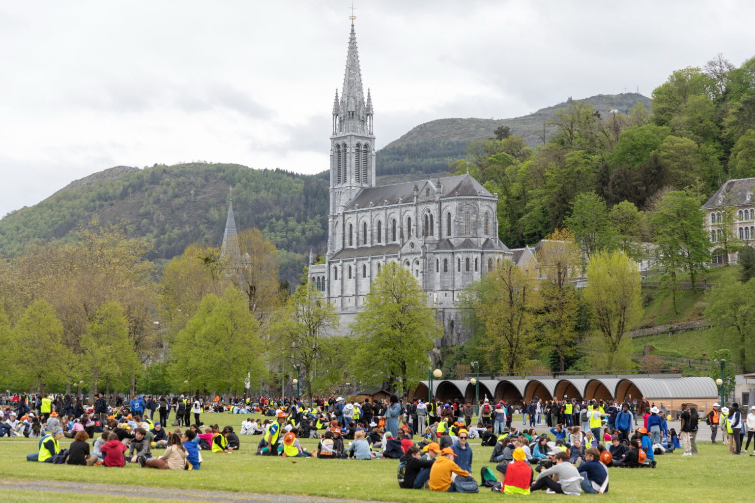 Come and celebrate the Ascension in Lourdes Sanctuaire NotreDame de