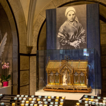 Célébrer la Toussaint à Lourdes et commémorer les défunts