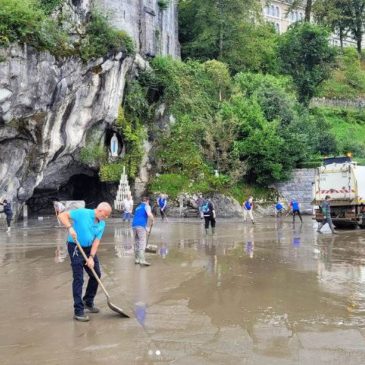 La Gruta de Lourdes de nuevo abierta al público