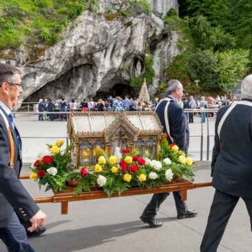 Fêter sainte Bernadette à Lourdes