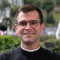 Delvis HEGUY Delvis HEGUY